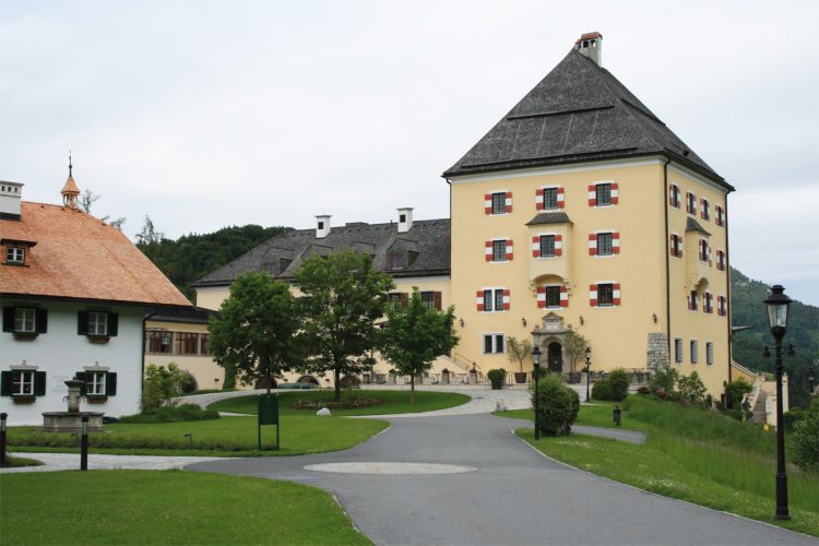 Schloss Fuschl Resort & Spa in Hof bei Salzburg